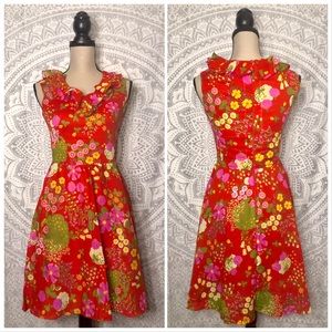 VTG 60s Fit n Flare Ruffle Neck Sleeveless Dress